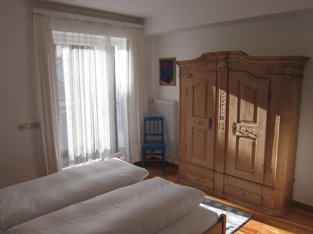 Appartement Dorfplatz Schruns Quarto foto